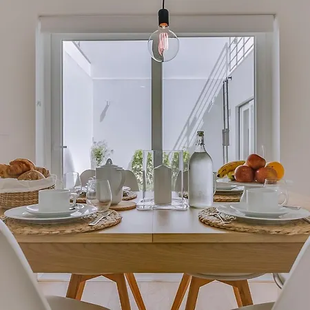 Apartment Flh Salitre Modern Garden Apartment *