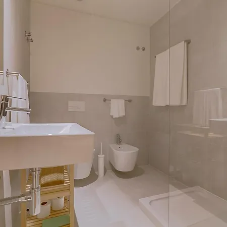 Apartment Flh Salitre Modern Garden Apartment *