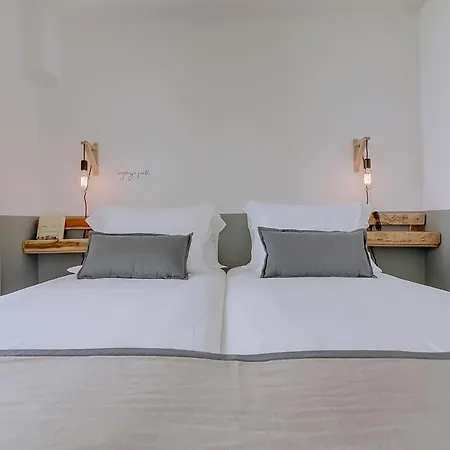 Flh Salitre Modern Garden Apartment Lisbon